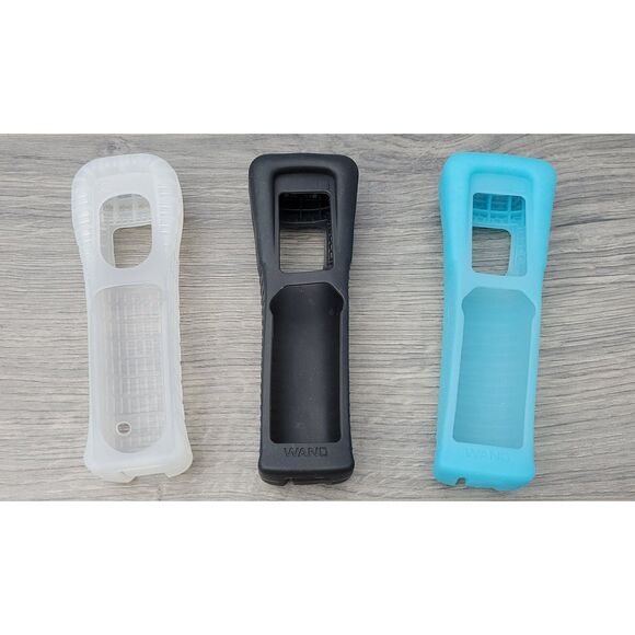 Set of 3‎ Silicone Skin Cases for Wii Remote Con. BK BL Nyko Wand Clear Nintendo - Picture 1 of 6